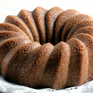 Amaretto Cake and Cinnamon Rum Cake - 20 oz - 2 pack
